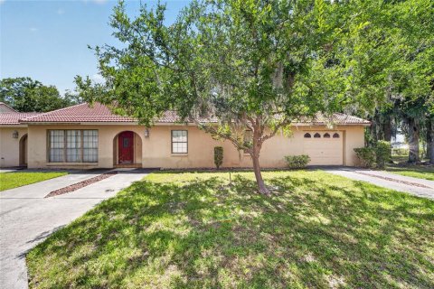 Villa ou maison à vendre à Ocala, Floride: 10 chambres, 441.1 m2 № 2341519 - photo 2