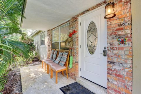 Villa ou maison à louer à Delray Beach, Floride: 3 chambres, 131.09 m2 № 854090 - photo 1