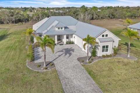 Casa en venta en Punta Gorda, Florida, 3 dormitorios, 215.63 m2 № 2209482 - foto 2
