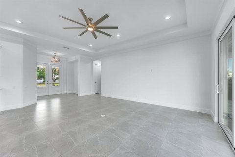 Casa en venta en Punta Gorda, Florida, 3 dormitorios, 215.63 m2 № 2209482 - foto 9