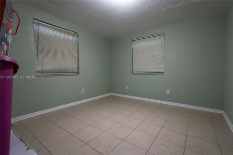 Купить виллу или дом в Майами, Флорида 5 спален, 183.95м2, № 1990392 - фото 22