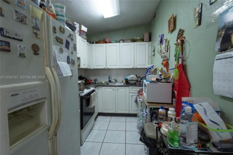 Купить виллу или дом в Майами, Флорида 5 спален, 183.95м2, № 1990392 - фото 19