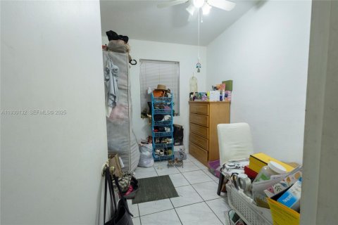 Купить виллу или дом в Майами, Флорида 5 спален, 183.95м2, № 1990392 - фото 24