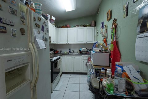 Купить виллу или дом в Майами, Флорида 5 спален, 183.95м2, № 1990392 - фото 20