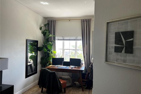 Condominio en alquiler en Tampa, Florida, 1 dormitorio, 73.3 m2 № 1877140 - foto 8