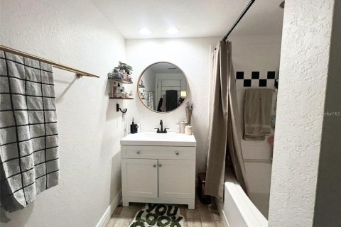 Condominio en alquiler en Tampa, Florida, 1 dormitorio, 73.3 m2 № 1877140 - foto 7