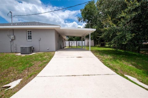 House in Arcadia, Florida 3 bedrooms, 120.77 sq.m. № 2238067 - photo 7
