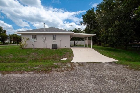 House in Arcadia, Florida 3 bedrooms, 120.77 sq.m. № 2238067 - photo 8