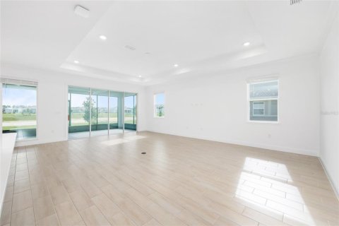 House in Ocala, Florida 2 bedrooms, 231.61 sq.m. № 1911343 - photo 17