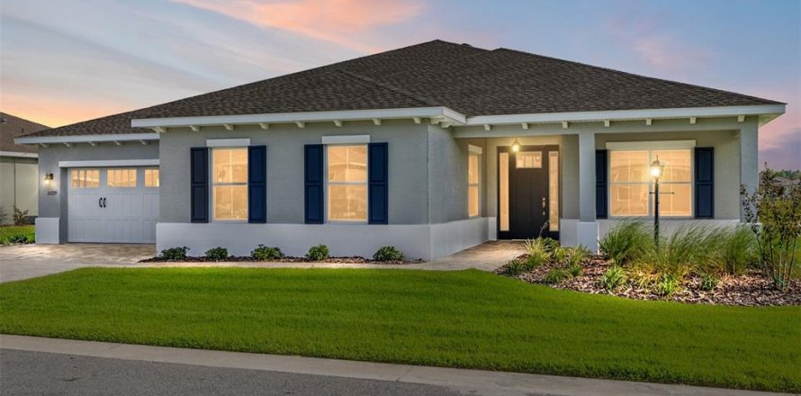 House in Ocala, Florida 2 bedrooms, 231.61 sq.m. № 1911343