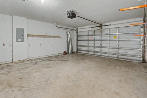 Casa en venta en Port St. Lucie, Florida, 4 dormitorios, 198.9 m2 № 2319913 - foto 22