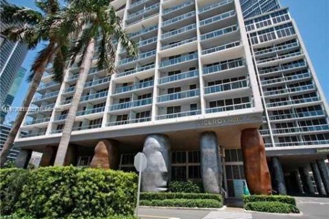 Condo in Miami, Florida, 1 bedroom  № 2042506