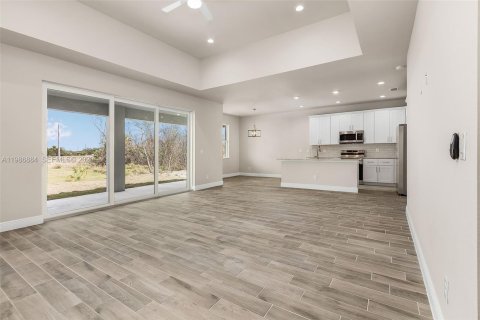 Купить виллу или дом в Лабель, Флорида 3 спальни, 142.7м2, № 2047780 - фото 9