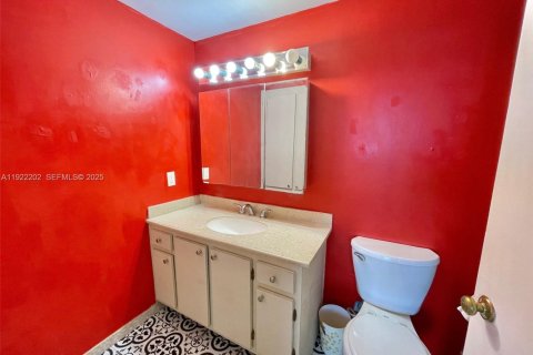 Copropriété à vendre à Hollywood, Floride: 1 chambre, 78.41 m2 № 1976446 - photo 4