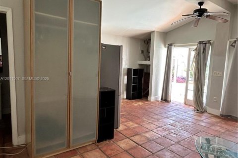 House in Fort Lauderdale, Florida 66.89 sq.m. № 2075355 - photo 8