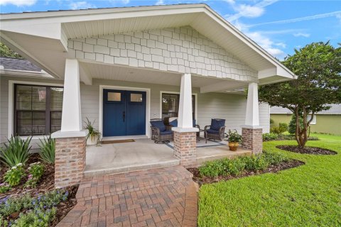 Villa ou maison à vendre à Land O' Lakes, Floride: 3 chambres, 201.13 m2 № 1816793 - photo 2