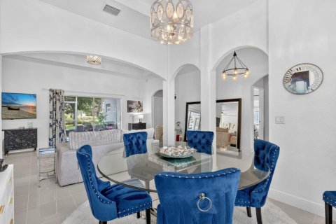 Villa ou maison à vendre à Port St. Lucie, Floride: 3 chambres, 183.3 m2 № 2315447 - photo 10