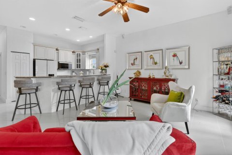 Villa ou maison à vendre à Port St. Lucie, Floride: 3 chambres, 183.3 m2 № 2315447 - photo 16
