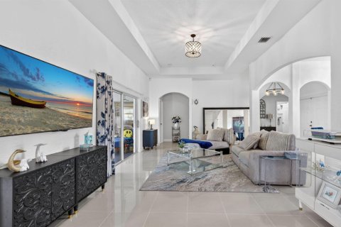 Villa ou maison à vendre à Port St. Lucie, Floride: 3 chambres, 183.3 m2 № 2315447 - photo 7