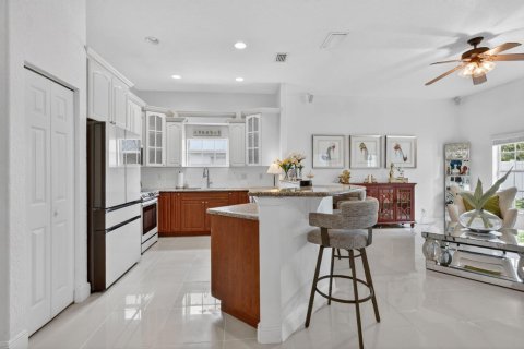 Villa ou maison à vendre à Port St. Lucie, Floride: 3 chambres, 183.3 m2 № 2315447 - photo 17