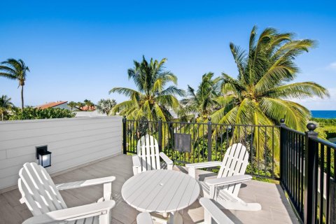 Casa en alquiler en Ocean Ridge, Florida, 3 dormitorios, 220.46 m2 № 1127658 - foto 1