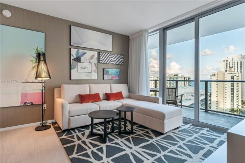 Condominio en venta en Hollywood, Florida, 2 dormitorios, 96.99 m2 № 1812287 - foto 3