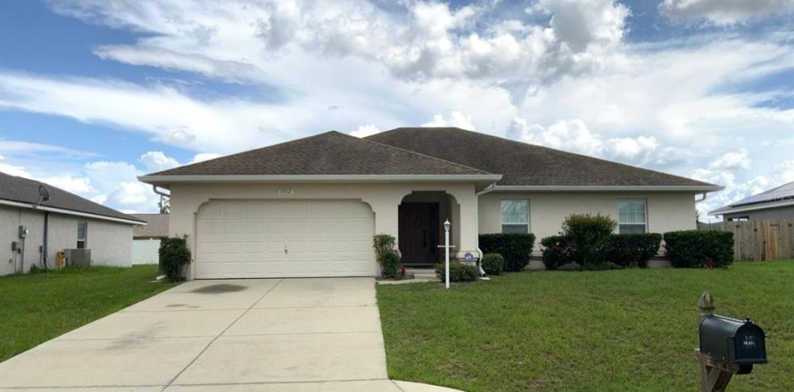 Villa ou maison à Ocala, Floride 3 chambres, 167.41 m2 № 2399258