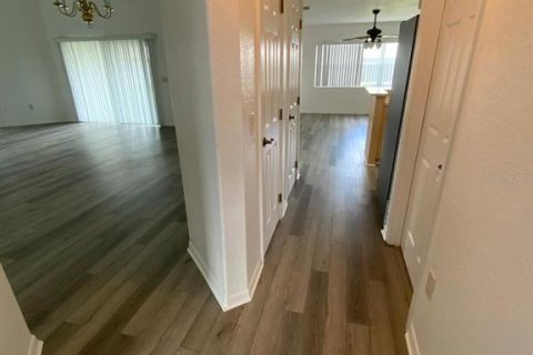 Villa ou maison à louer à Ocala, Floride: 3 chambres, 167.41 m2 № 2399258 - photo 5