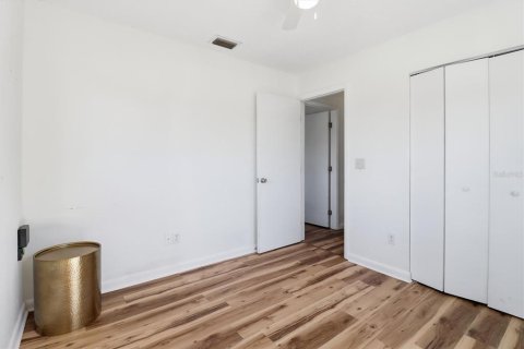 Villa ou maison à vendre à Spring Hill, Floride: 2 chambres, 103.96 m2 № 2408851 - photo 28