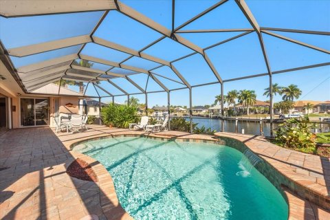Villa ou maison à vendre à Punta Gorda, Floride: 3 chambres, 221.39 m2 № 2097498 - photo 27