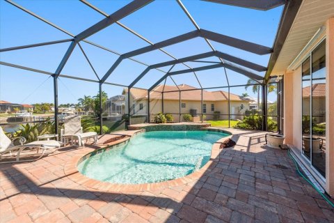Villa ou maison à vendre à Punta Gorda, Floride: 3 chambres, 221.39 m2 № 2097498 - photo 28