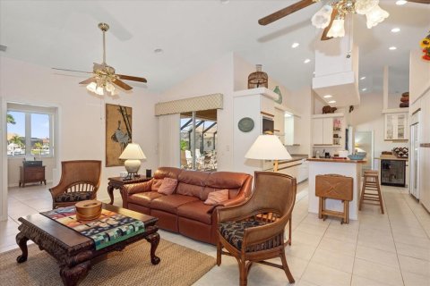 Villa ou maison à vendre à Punta Gorda, Floride: 3 chambres, 221.39 m2 № 2097498 - photo 11
