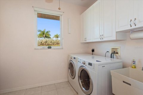 Villa ou maison à vendre à Punta Gorda, Floride: 3 chambres, 221.39 m2 № 2097498 - photo 26