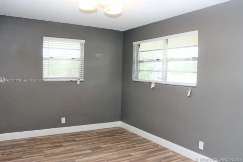 Villa ou maison à vendre à Oakland Park, Floride: 3 chambres, 125.42 m2 № 1965416 - photo 7