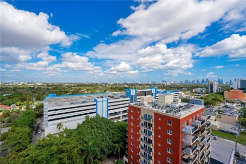 Copropriété à vendre à Miami, Floride: 2 chambres, 78.22 m2 № 2393373 - photo 22