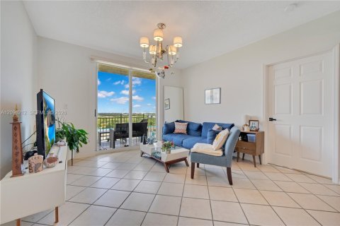 Copropriété à vendre à Miami, Floride: 2 chambres, 78.22 m2 № 2393373 - photo 4