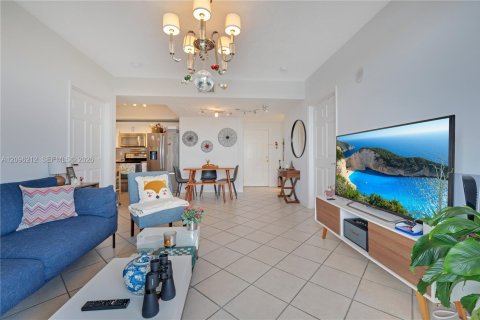 Copropriété à vendre à Miami, Floride: 2 chambres, 78.22 m2 № 2393373 - photo 5