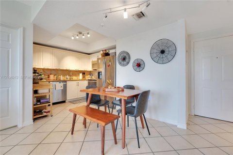 Copropriété à vendre à Miami, Floride: 2 chambres, 78.22 m2 № 2393373 - photo 10