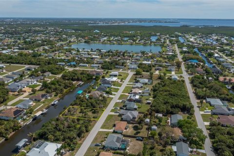 Terrain à vendre à Port Charlotte, Floride № 2229951 - photo 30