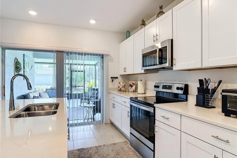 Villa ou maison à vendre à Edgewater, Floride: 4 chambres, 168.99 m2 № 2306752 - photo 19