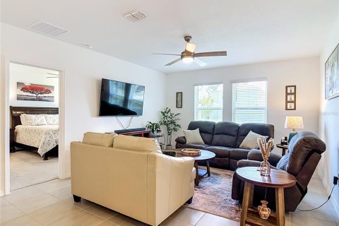 Villa ou maison à vendre à Edgewater, Floride: 4 chambres, 168.99 m2 № 2306752 - photo 21