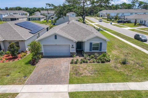 Villa ou maison à vendre à Edgewater, Floride: 4 chambres, 168.99 m2 № 2306752 - photo 2
