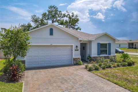 Villa ou maison à vendre à Edgewater, Floride: 4 chambres, 168.99 m2 № 2306752 - photo 4