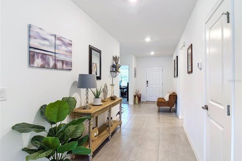 Villa ou maison à vendre à Edgewater, Floride: 4 chambres, 168.99 m2 № 2306752 - photo 8