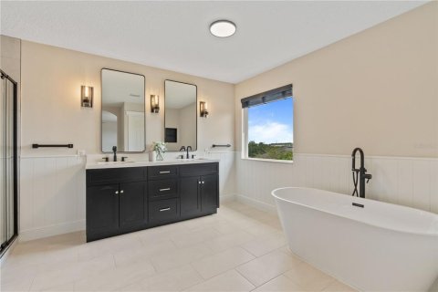 House in Ocoee, Florida 4 bedrooms, 243.96 sq.m. № 1670620 - photo 25