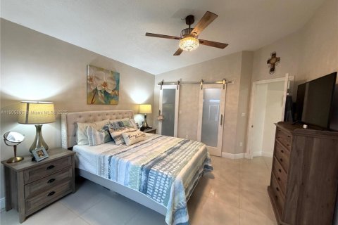 Купить виллу или дом в Хайалиа, Флорида 3 спальни, 130.06м2, № 1958701 - фото 26