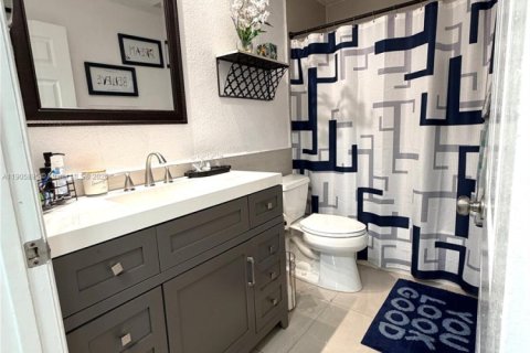 Купить виллу или дом в Хайалиа, Флорида 3 спальни, 130.06м2, № 1958701 - фото 16