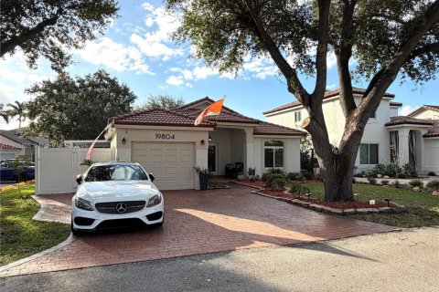 Купить виллу или дом в Хайалиа, Флорида 3 спальни, 130.06м2, № 1958701 - фото 2