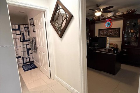 Купить виллу или дом в Хайалиа, Флорида 3 спальни, 130.06м2, № 1958701 - фото 14