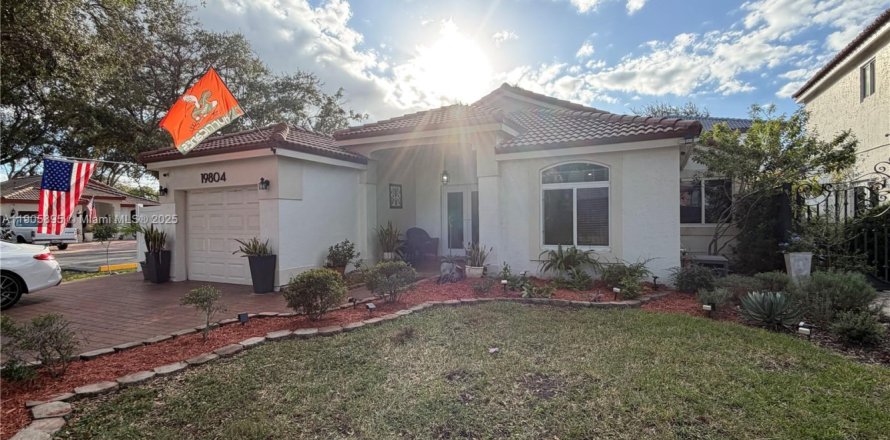 Дом в Хайалиа, Флорида 3 спальни, 130.06м2 № 1958701